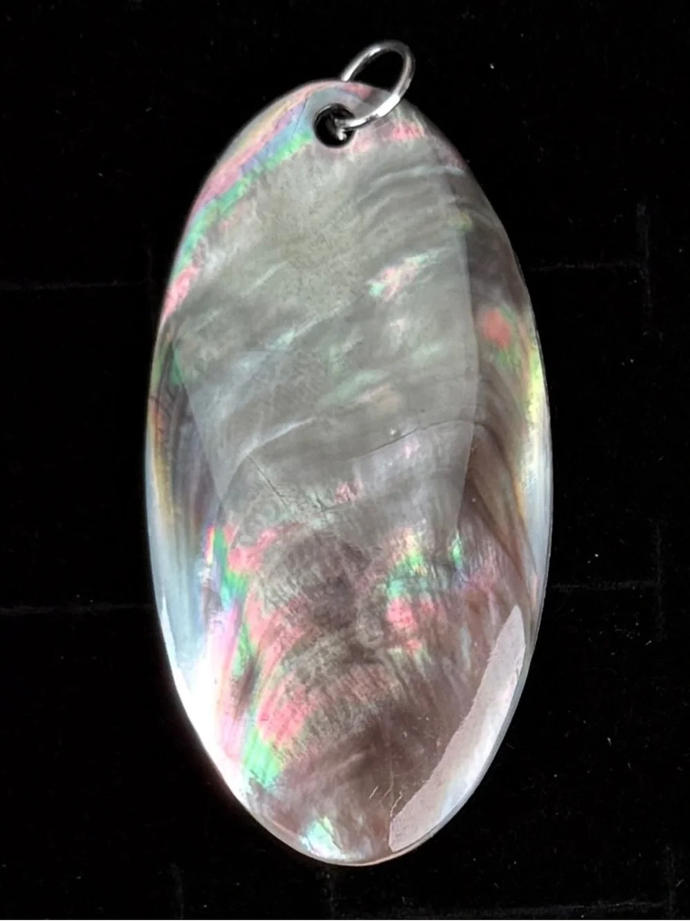 Beautiful vintage weighted pendant + Free 16” Cord Necklce
